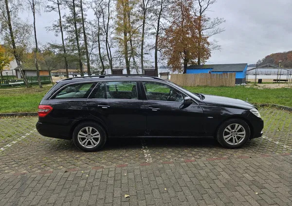 samochody osobowe Mercedes-Benz Klasa E cena 49900 przebieg: 278000, rok produkcji 2010 z Łobez